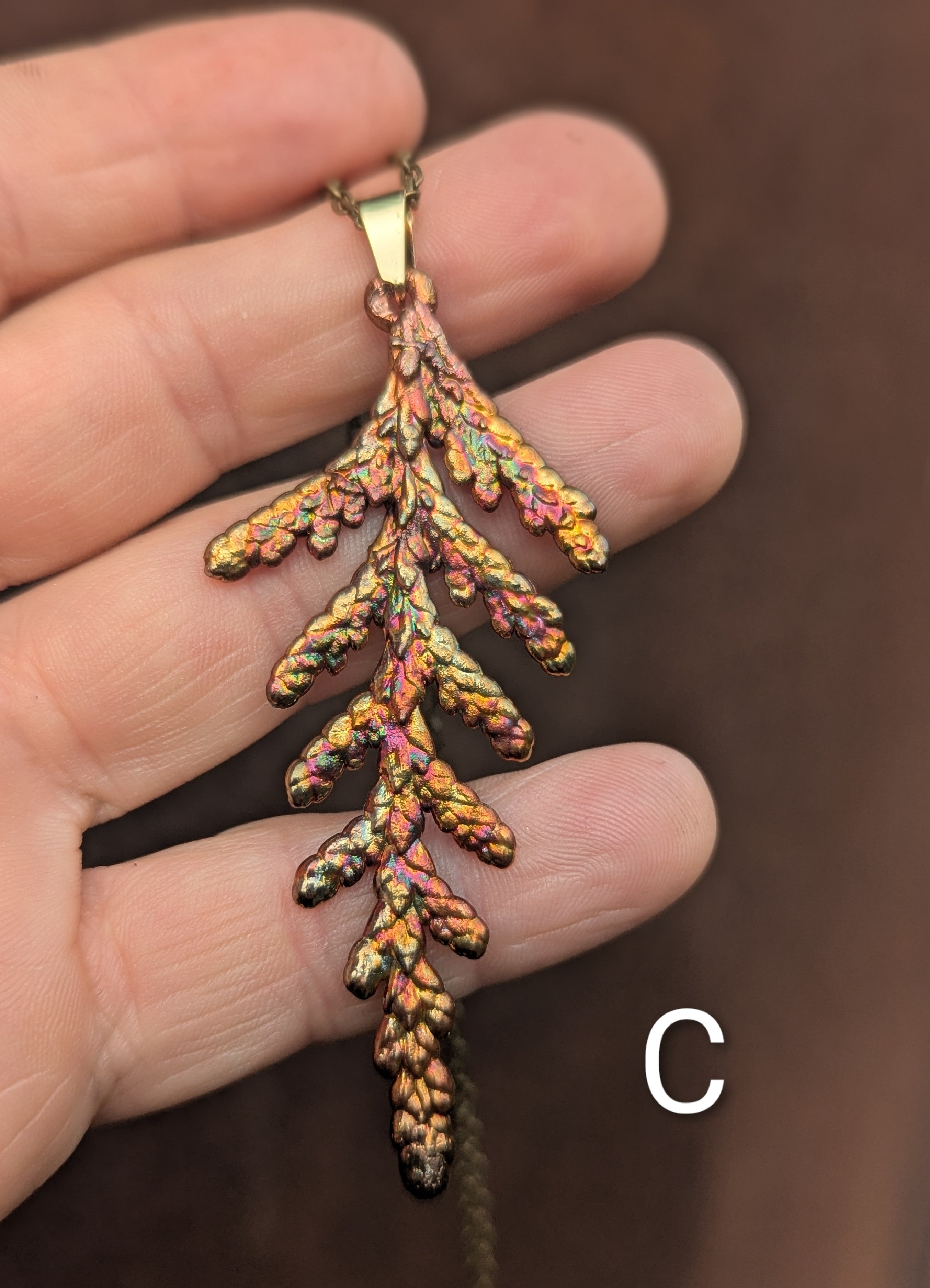 Western Redcedar Necklace