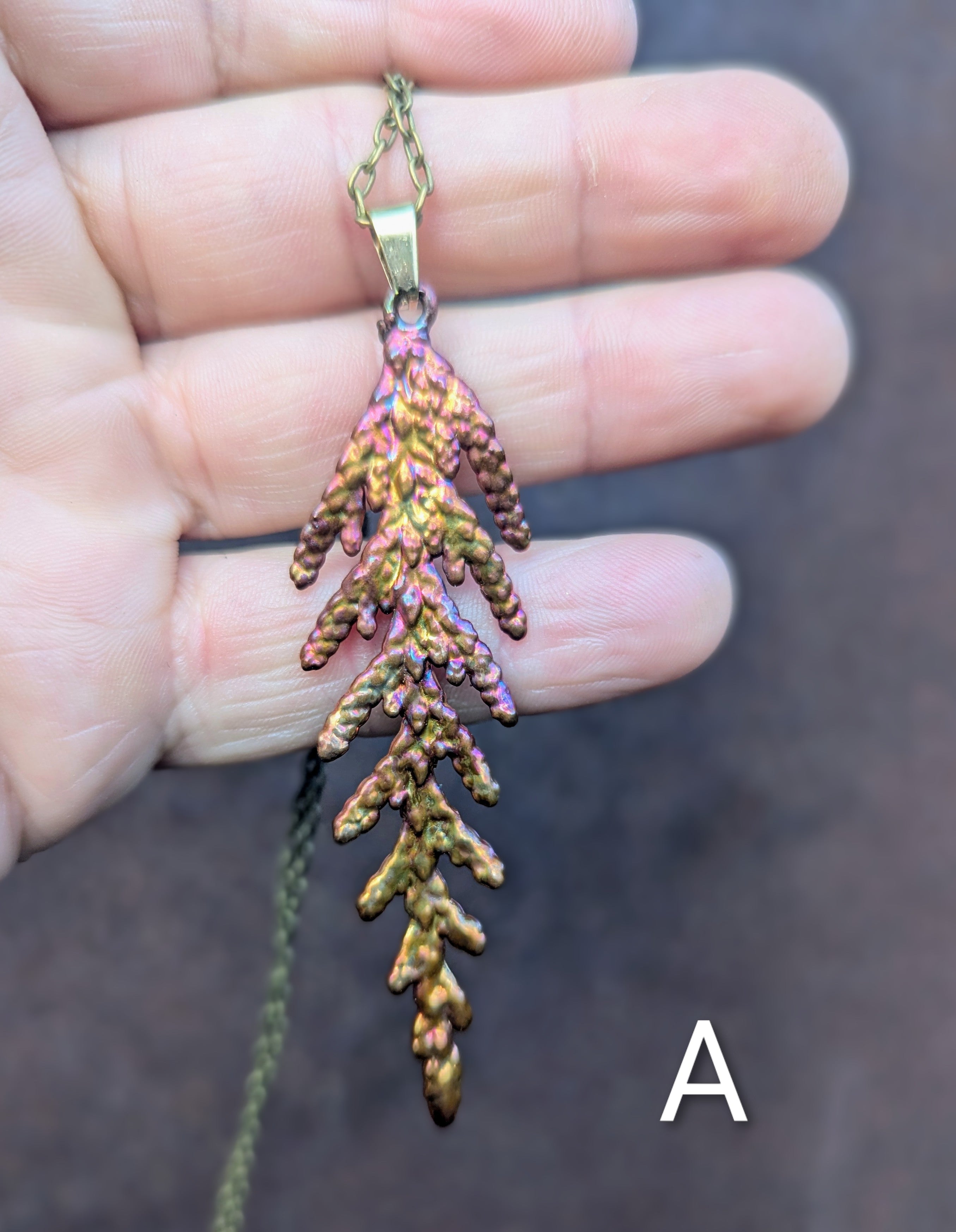 Western Redcedar Necklace