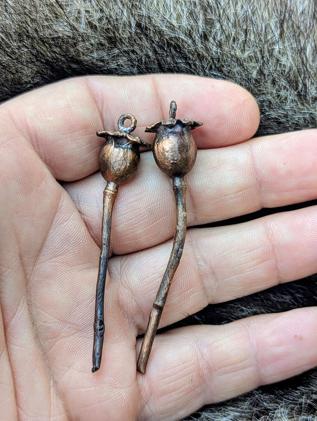 Poppy Pods Earrings (charms only)